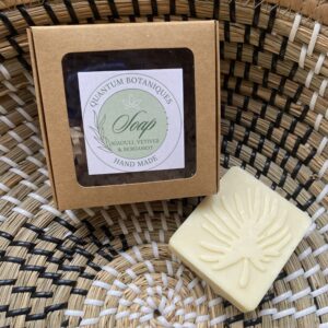 Soap (niaouli & vetiver)